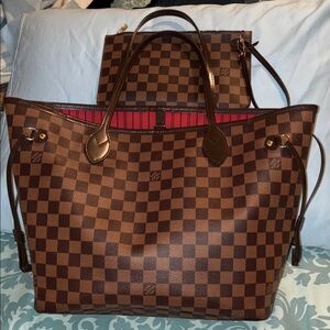 Robert Louis Brown Checkered Tote with Red Interior